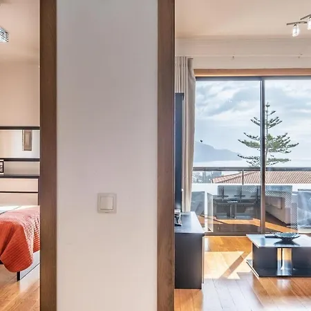 Sea View 1 Bedroom 아파트 푼샬