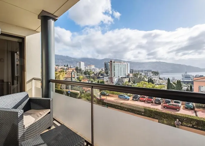 Sea View 1 Bedroom 푼샬