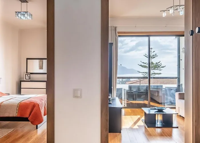 Sea View 1 Bedroom 아파트 푼샬