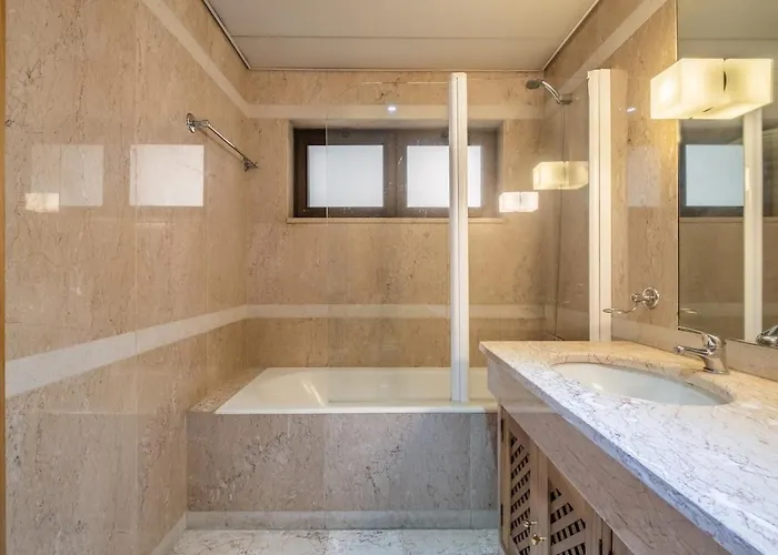 Sea View 1 Bedroom *