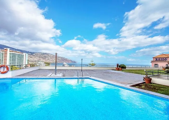 아파트 Sea View 1 Bedroom 푼샬